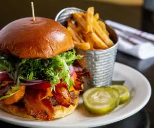 "The" Cheeseburger
